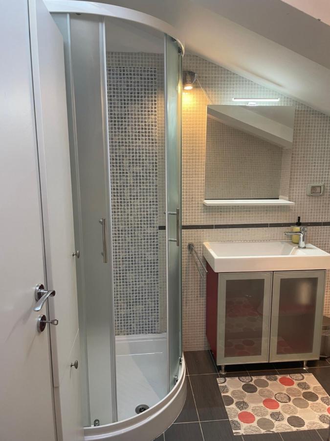 Apartments Mery Ровінь Екстер'єр фото